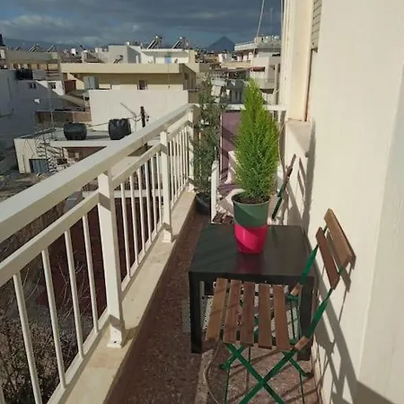 Useful Flat In Centre *