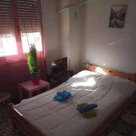Useful Flat In Centre * Heraklion (Crete)